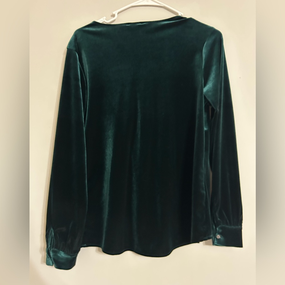1. State Green Velvet Women's Top Size S - Picture 2 of 4